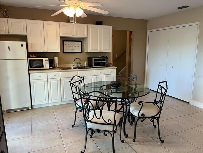 Foto del edificio - 712 N Central Ave