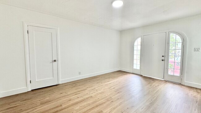 Foto del edificio - 1765 Westmoreland Blvd