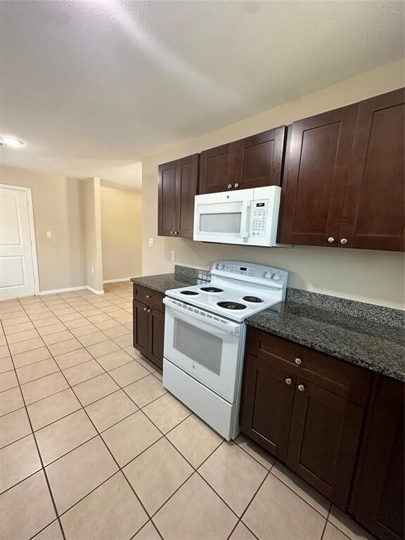 Building Photo - 127 S Bend Ct