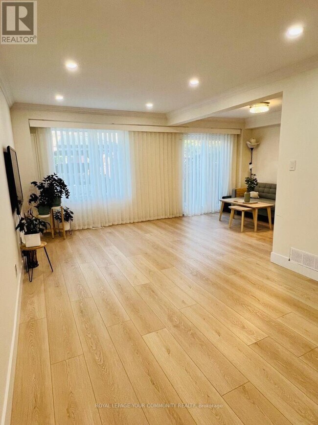 Photo du bâtiment - 81 Avenue Rd