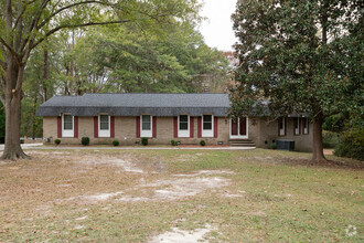 Building Photo - 2960 Tripp Ln