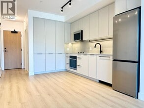 Building Photo - 3055 Murray St