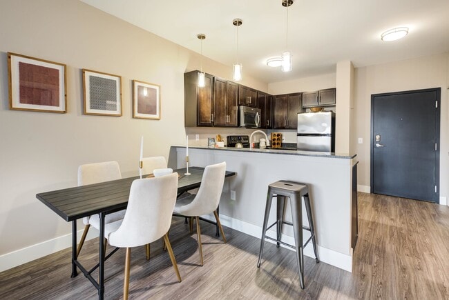 Kitchen - 600 Goodale