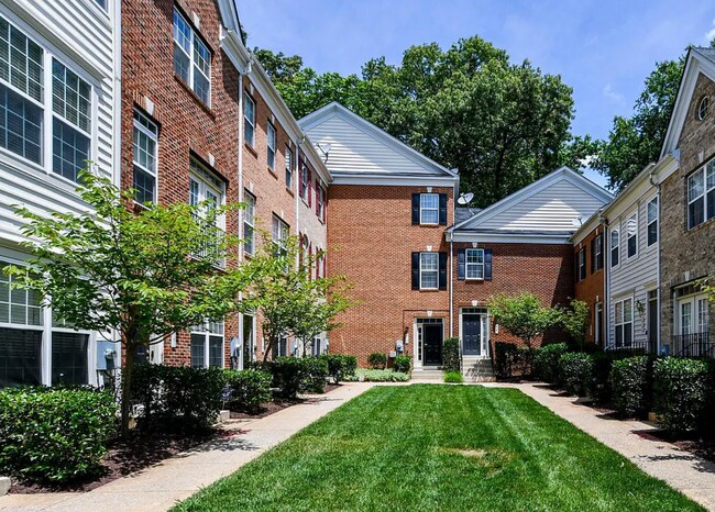 Foto del edificio - 71 Danbury St SW