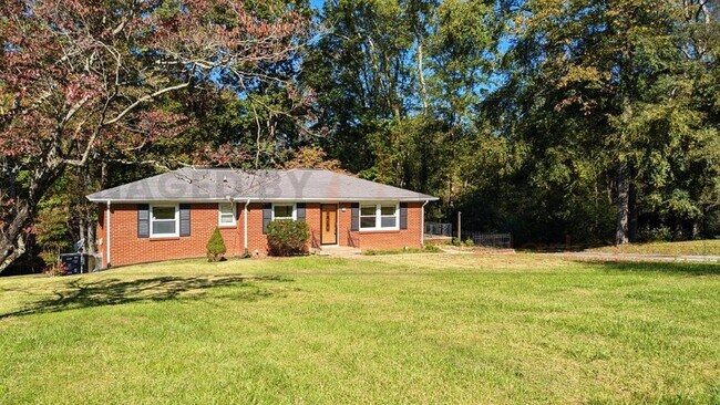 Foto del edificio - 564 Chesterfield Dr