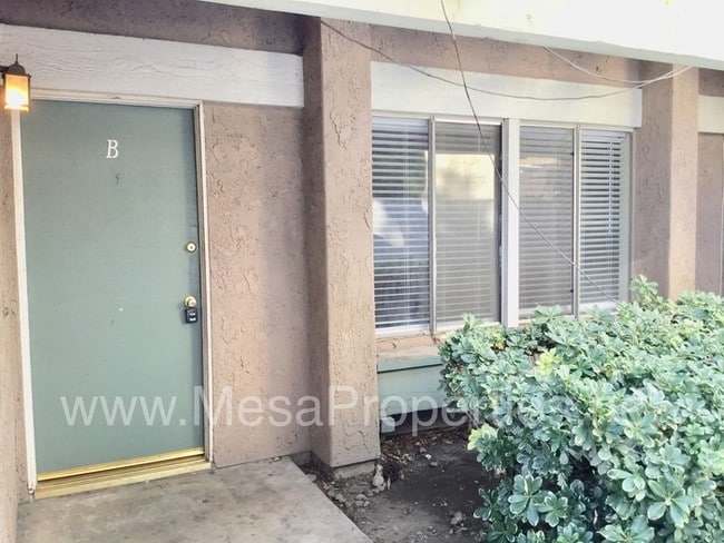 Building Photo - 133 S Linda Way