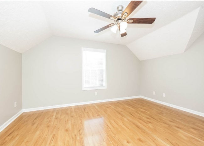 Foto del edificio - 1005 Bolton Dr