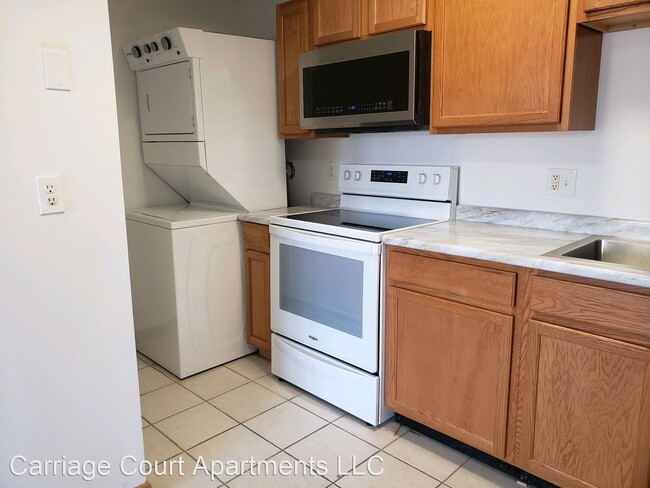 Building Photo - 2 br, 1 bath Apartment - 610 Whitman Street