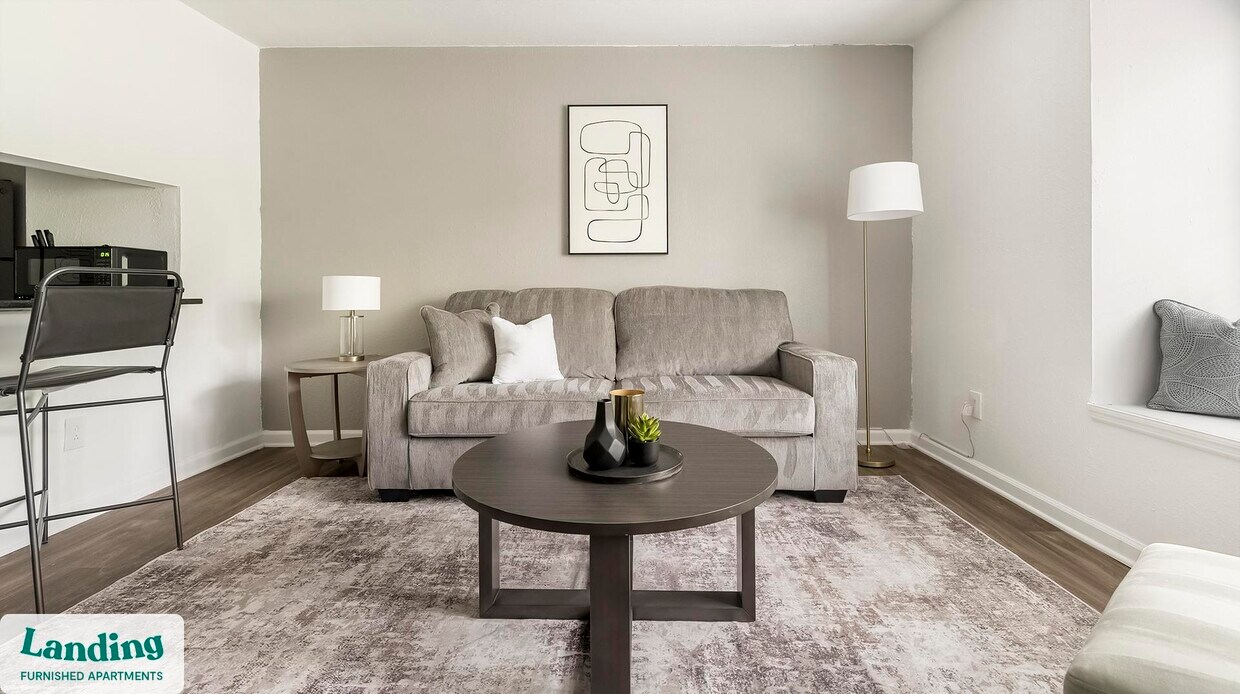 Foto principal - 2030 Northcliffe Dr
