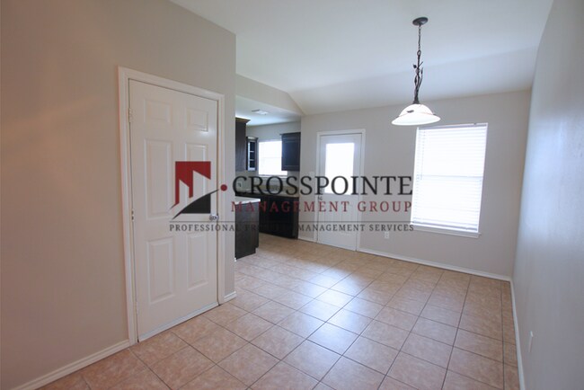 Foto del edificio - Tour Today! 2 Bedroom Duplex in Lindale!