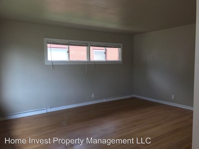 Building Photo - 4820 N 72nd St