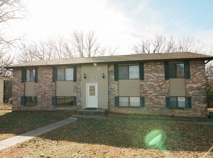 Primary Photo - 3221 Cassidy Rd