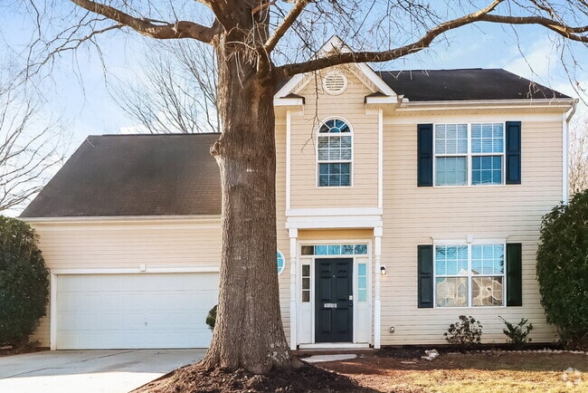 Building Photo - 10005 Brawley Ln
