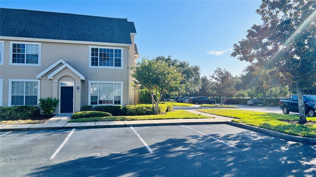 Foto principal - 9165 Lee Vista Blvd