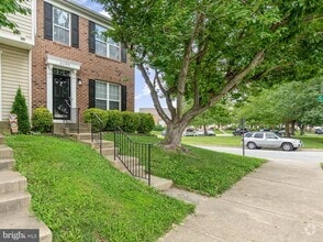 Building Photo - 2190 Sewanee Dr