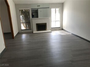 Building Photo - 6271 Cedarwood Ave