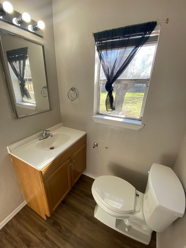 Foto del edificio - Single family home under $1000 a month