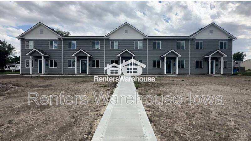 Primary Photo - 2109 Willis Ave