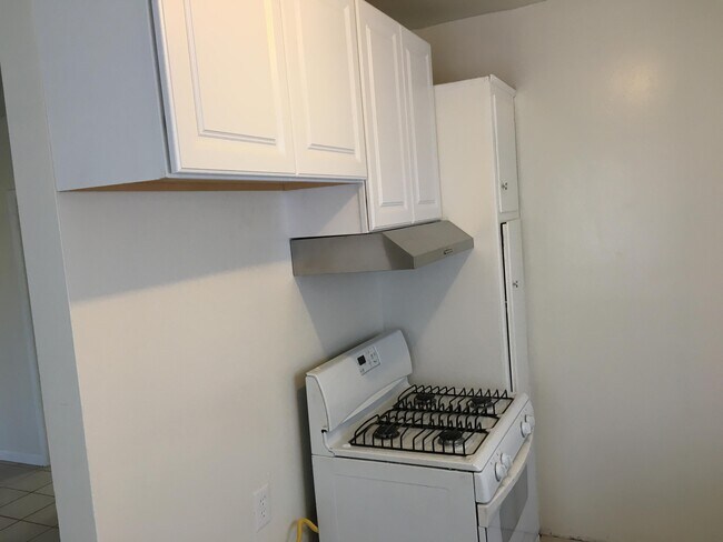 Foto del edificio - 44621 Cedar Ave