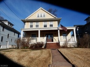 Building Photo - 418 Washington St