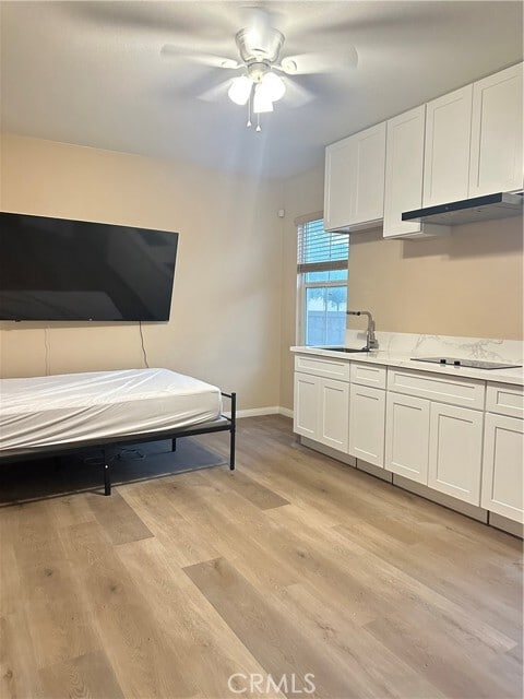 Foto del edificio - 12609 Dupont Dr