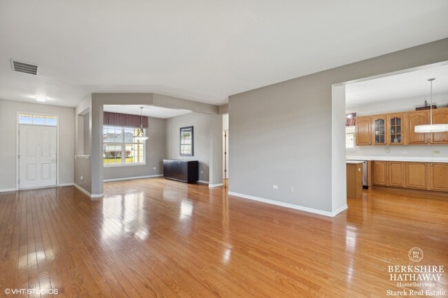 Building Photo - 13060 Drendel Rd