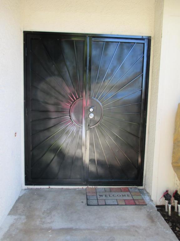 Building Photo - 40431 Royal Cir