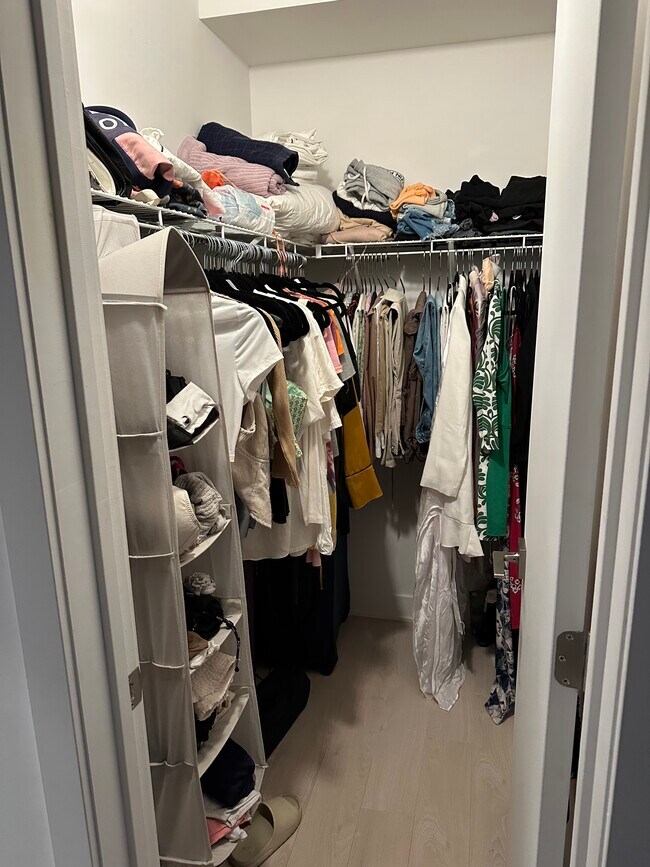 Photo du bâtiment - 1705 Rue William