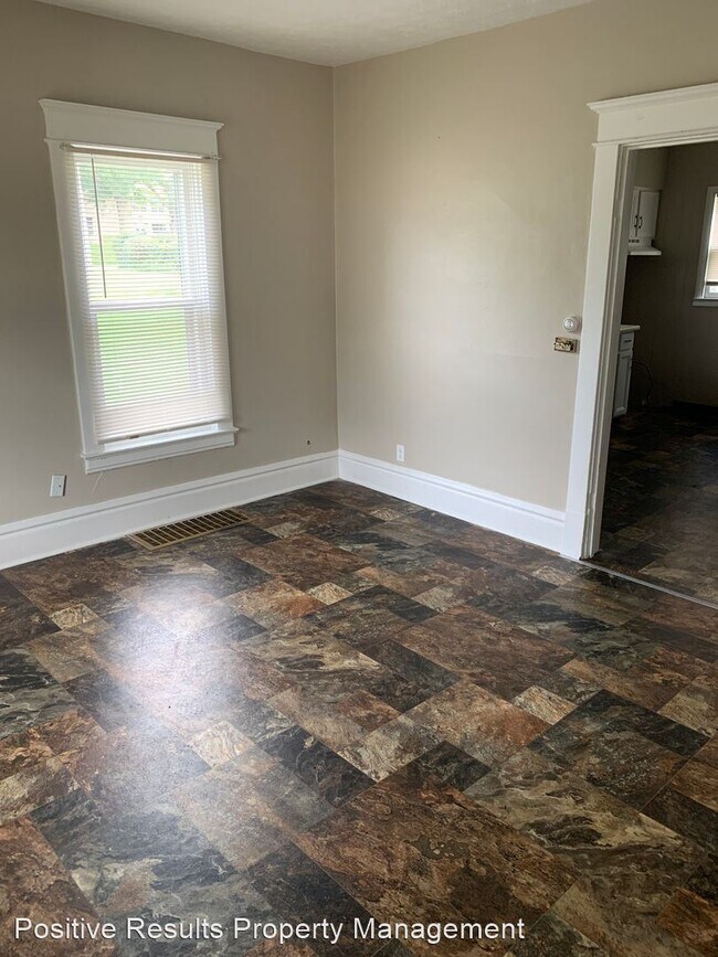 Foto del edificio - 2 br, 1 bath House - 617 Salter Ave
