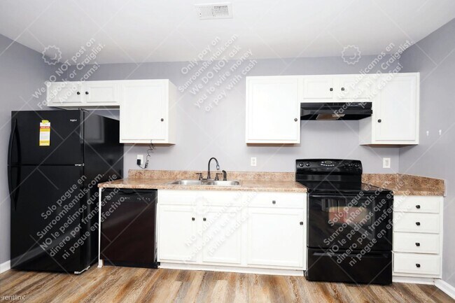 Building Photo - 1 br, 1 bath House - 99 Evergreen Trail SE...