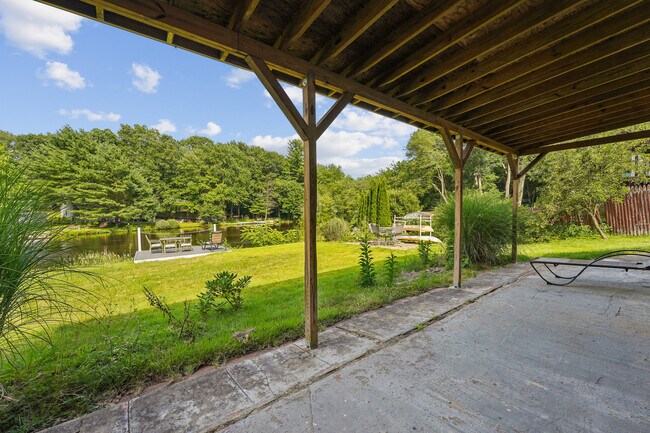 Building Photo - 21 Fall Mountain Terrace