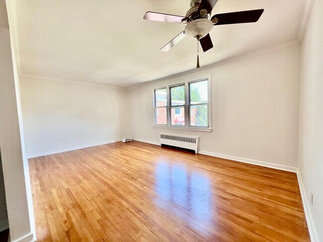 Living Room - 11 Stokes Rd
