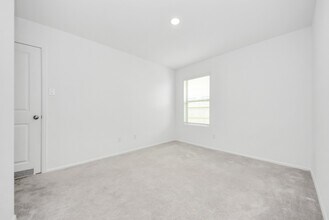 Building Photo - 10910 Bright Beacon Dr