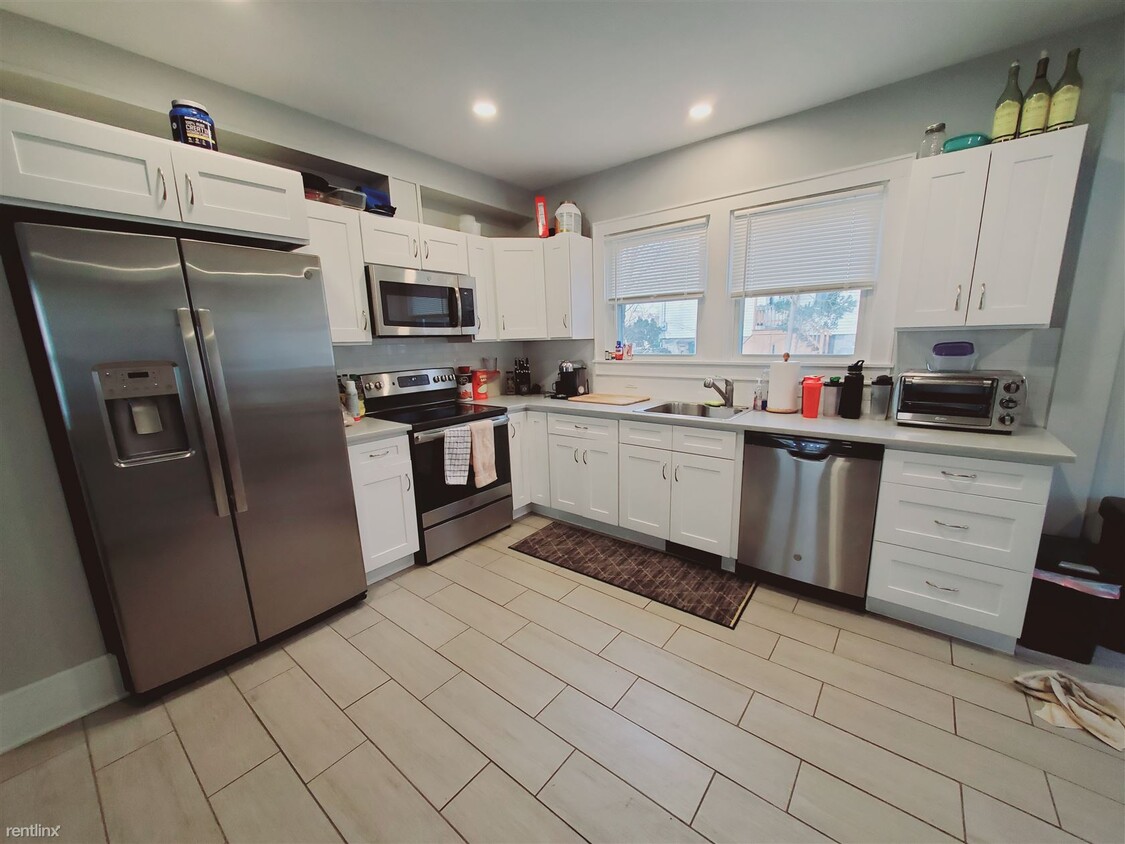 Primary Photo - 3 br, 2 bath House - 775 High Ridge Rd