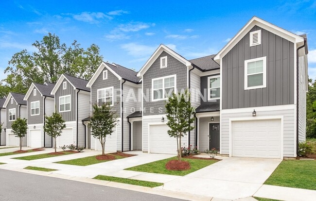 Building Photo - 105 Crestview Wy