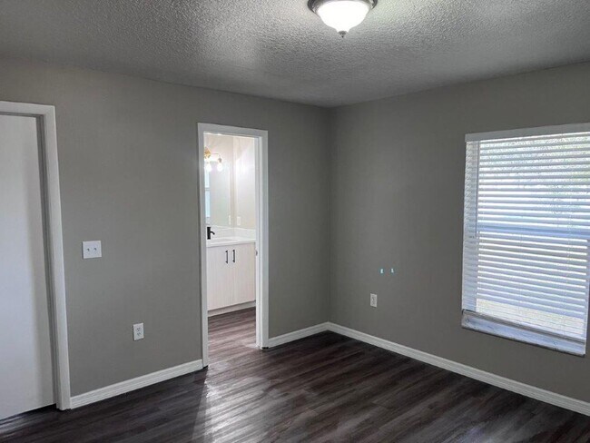 Foto del edificio - 4517 Piedmont St