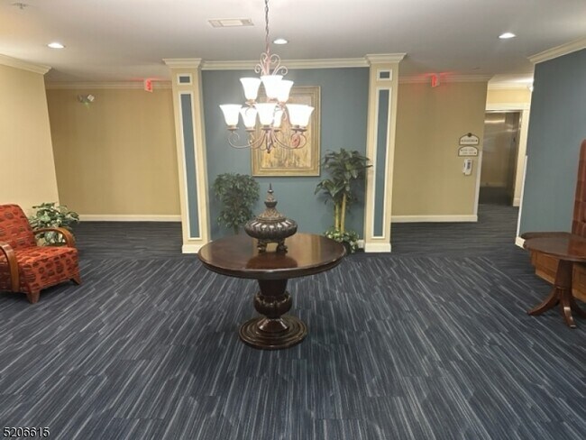 Building Photo - 2103 Ramapo Ct