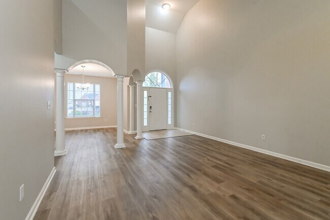 Foto del edificio - 7133 Queens Crown Ct