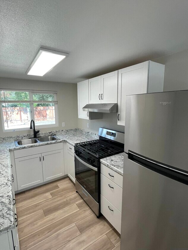 Foto principal - 80 Kaer Ave