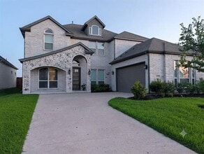 Building Photo - 2809 River Bend Pl