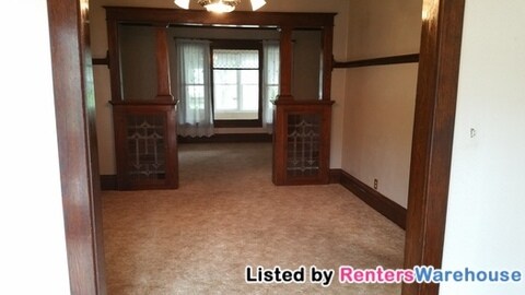 Building Photo - 606 9th Ave NW