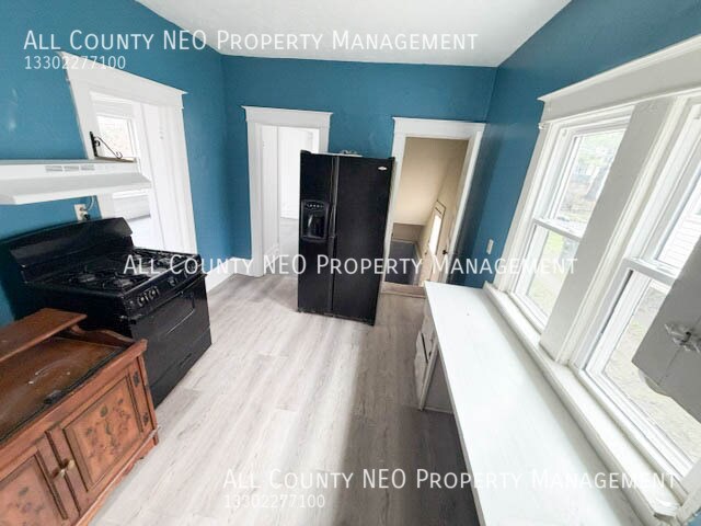 Foto del edificio - 518 Rentschler St