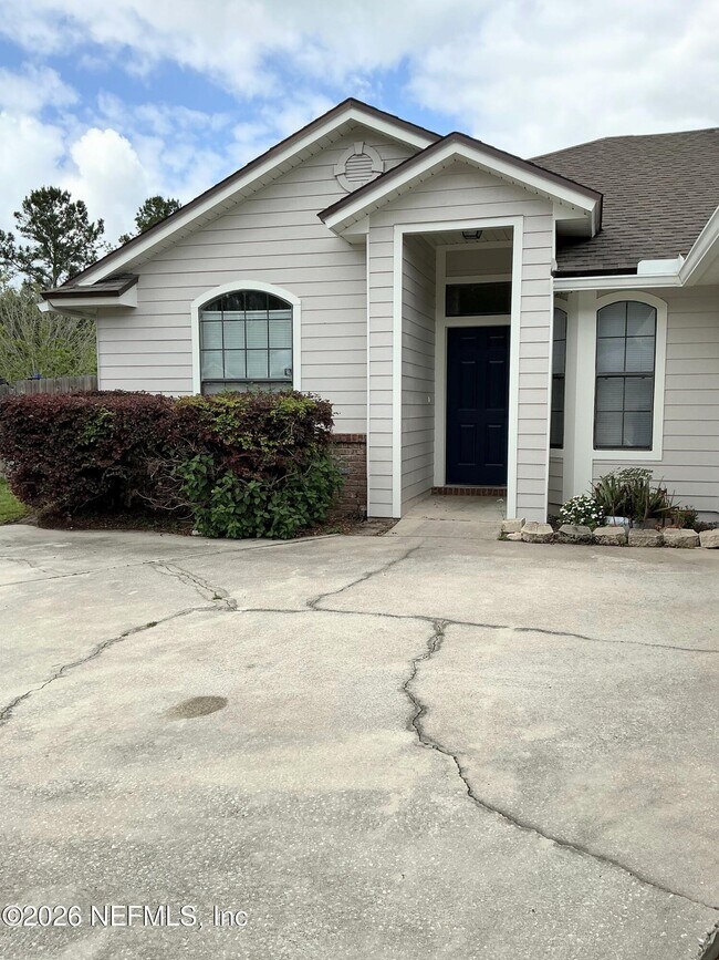 Foto del edificio - 2892 Golden Pond Blvd