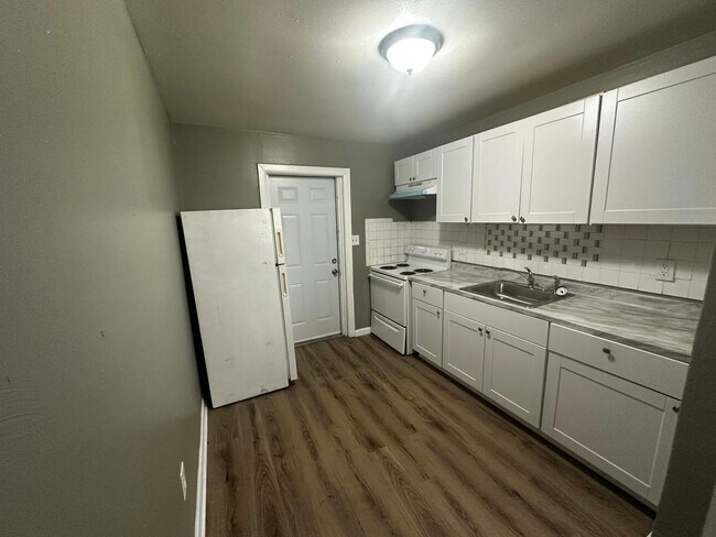 Foto del edificio - 10011 N 14th St