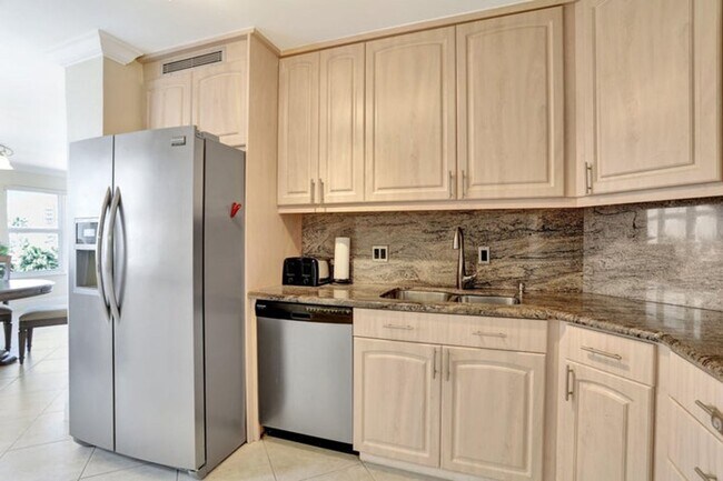 Foto del edificio - 3700 Galt Ocean Dr