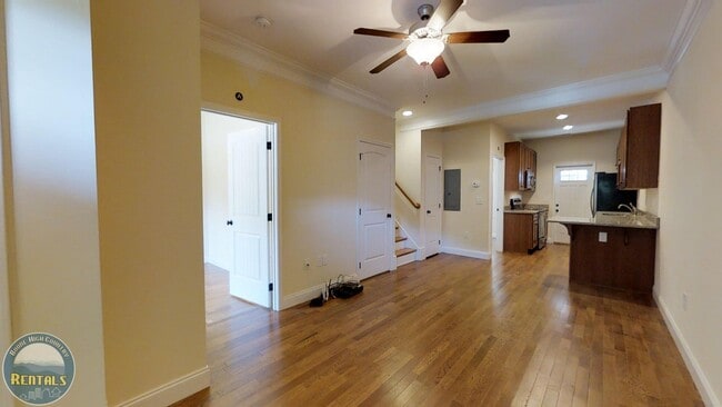 Interior Photo - Forrest Edge Townhomes! - 4bd/4ba: Centrally Located! Upscale Student Living!