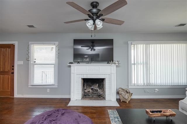 Foto del edificio - 3709 Park Ridge Blvd