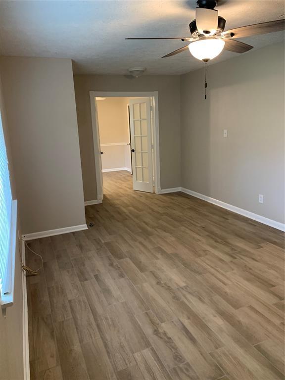 Building Photo - 206 Sunnyview Ave
