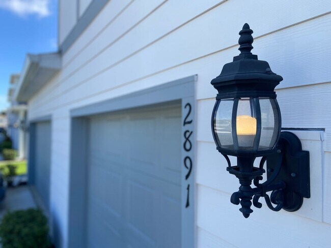 Photo - Price Reduced! 3 Bedroom, 2.5 Bath Town Ho... Townhome