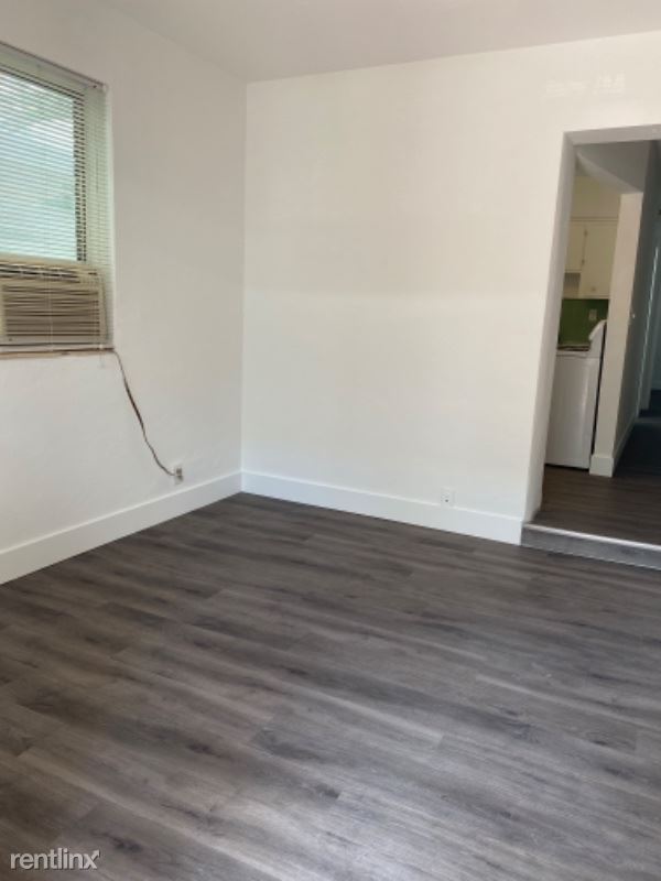 Foto del edificio - 1608 West Ave